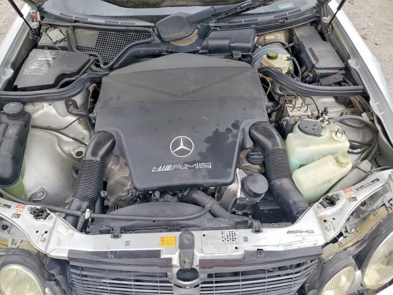 61617756 :رقم المزاد ، WDBJF74H4XA781748 vin ، 1999 Mercedes-benz E مزاد بيع