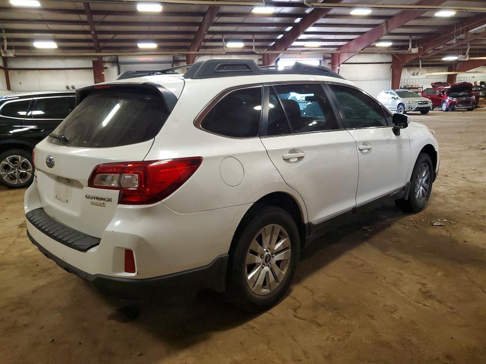 2015 Subaru Outback მანქანა იყიდება აუქციონზე, vin: 4S4BSBCC0F3286682, აუქციონის ნომერი: 61768816