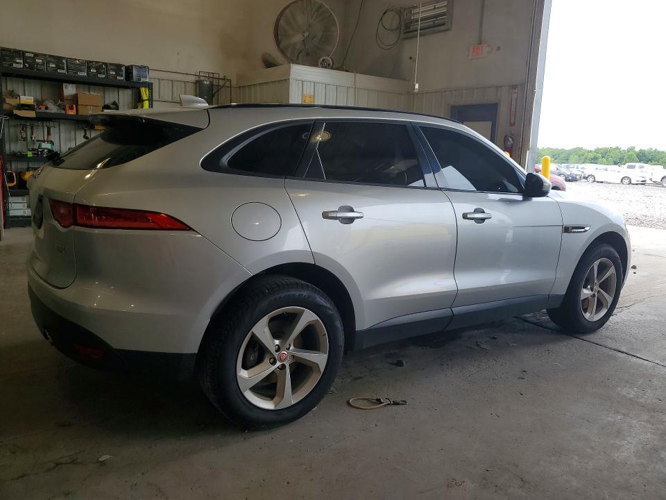 Продаж на аукціоні авто 2017 Jaguar F-pace, vin: SADCJ2BV4HA085028, номер лоту: 62258196