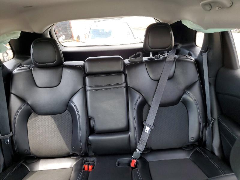 59368926 :رقم المزاد ، 1C4PJMLNXKD345932 vin ، 2019 Jeep Cher Latitude مزاد بيع