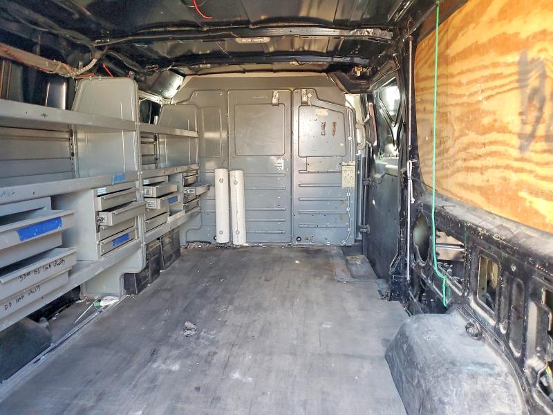 60151276 :رقم المزاد ، 1FTBW2YG1GKB48662 vin ، 2016 Ford Transit مزاد بيع
