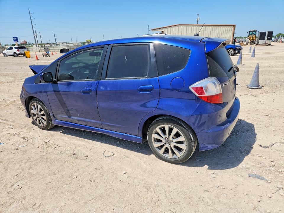 2013 Honda Fit მანქანა იყიდება აუქციონზე, vin: JHMGE8H64DC073611, აუქციონის ნომერი: 61995766