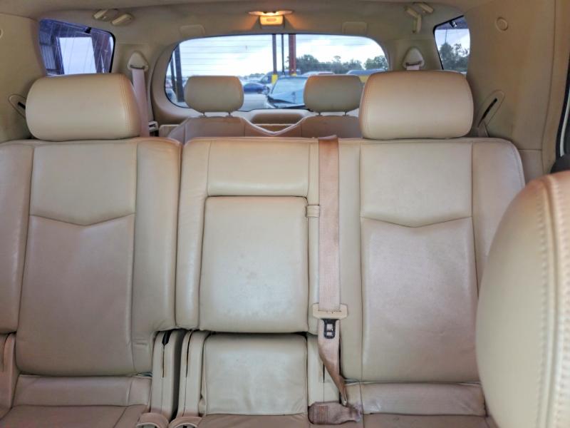 63142696 :رقم المزاد ، 1GYEE637970165956 vin ، 2007 Cadillac Srx مزاد بيع