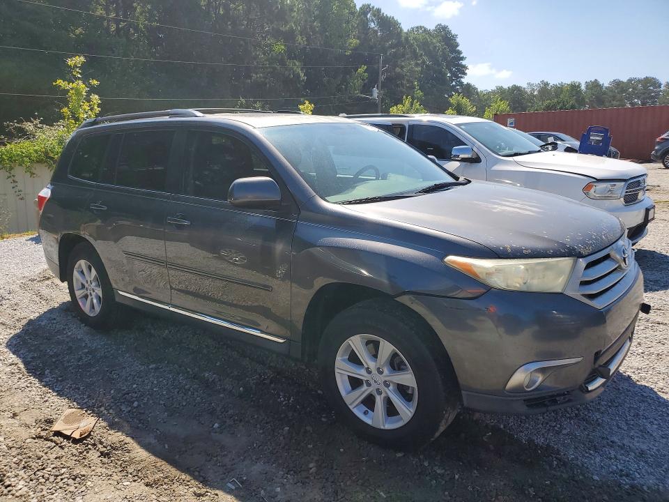 61555736 :رقم المزاد ، 5TDZK3EH3CS077531 vin ، 2012 Toyota Highlander مزاد بيع
