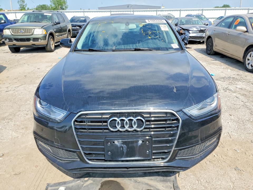 Продажа на аукционе авто 2016 Audi A4, vin: WAUBFAFL2GN003295, номер лота: 61083326