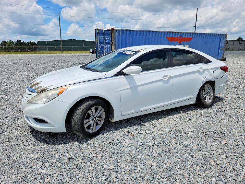 60959676 :رقم المزاد ، 5NPEB4AC6DH758983 vin ، 2013 Hyundai Sonata مزاد بيع