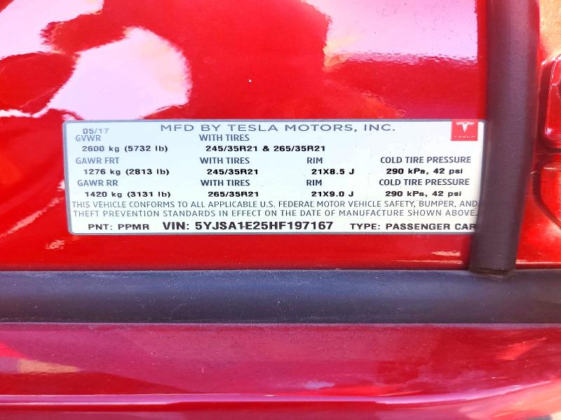 62323456 :رقم المزاد ، 5YJSA1E25HF197167 vin ، 2017 Tesla Model S مزاد بيع