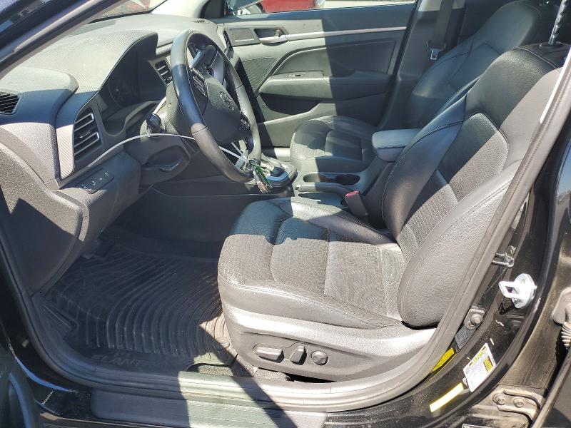 62130666 :رقم المزاد ، 5NPD84LF1KH456144 vin ، 2019 Hyundai Elantra مزاد بيع