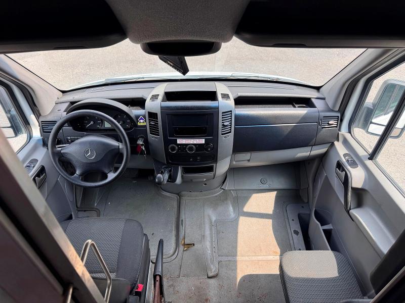 63203176 :رقم المزاد ، WD3PE8CB0B5576599 vin ، 2011 Mercedes-benz Sprinter مزاد بيع
