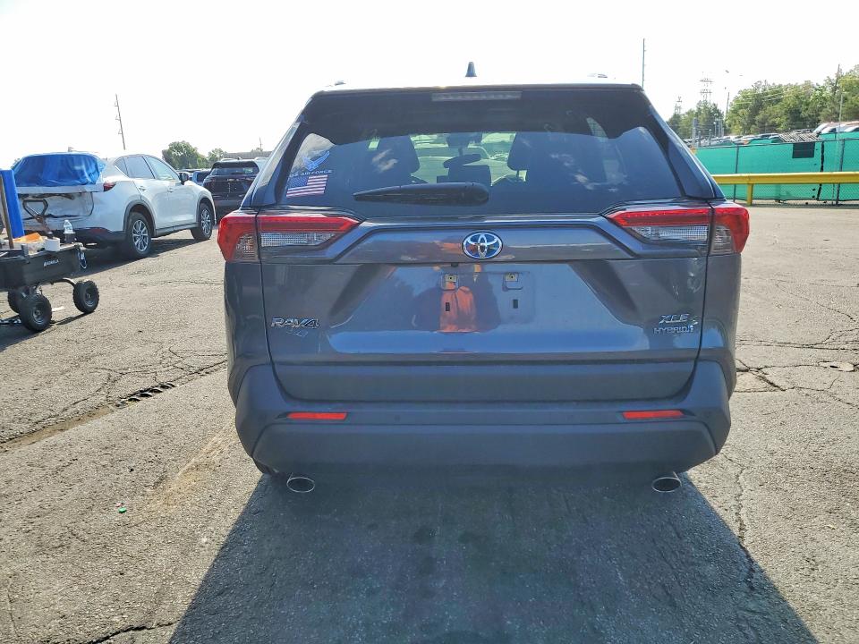 Продаж на аукціоні авто 2023 Toyota Rav4, vin: JTMB6RFV0PD108569, номер лоту: 61368656