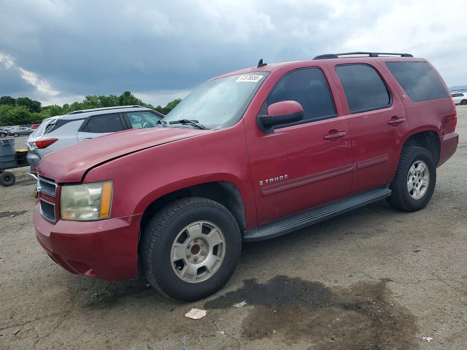 61878656 :رقم المزاد ، 1GNFC13J97R195895 vin ، 2007 Chevrolet Tahoe مزاد بيع