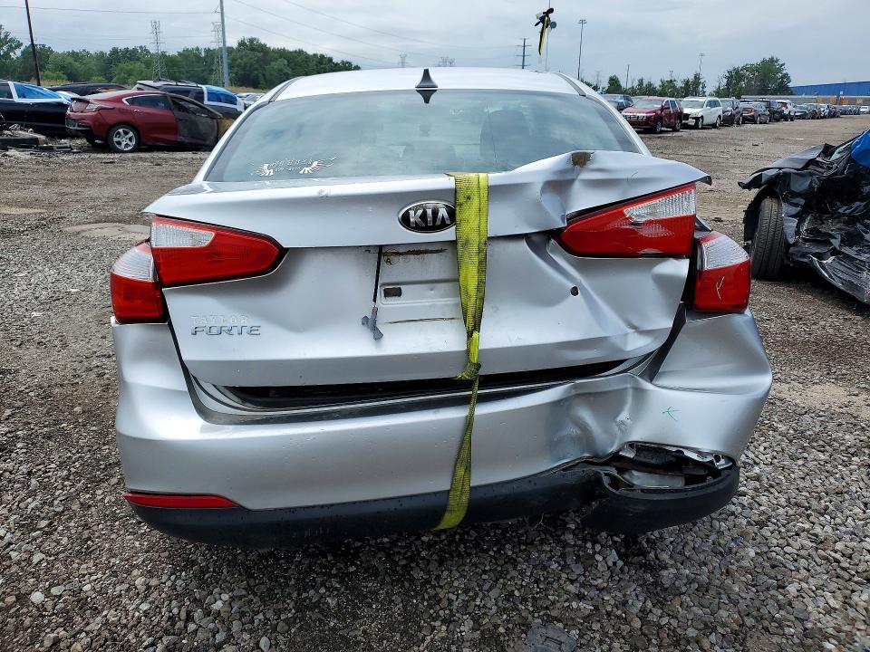 85456425 :رقم المزاد ، KNAFK4A65E5075668 vin ، 2014 Kia Forte مزاد بيع