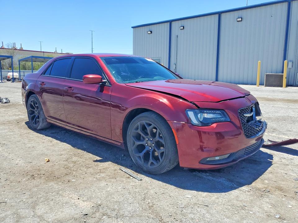 60086226 :رقم المزاد ، 2C3CCABG4KH585415 vin ، 2019 Chrysler 300 مزاد بيع