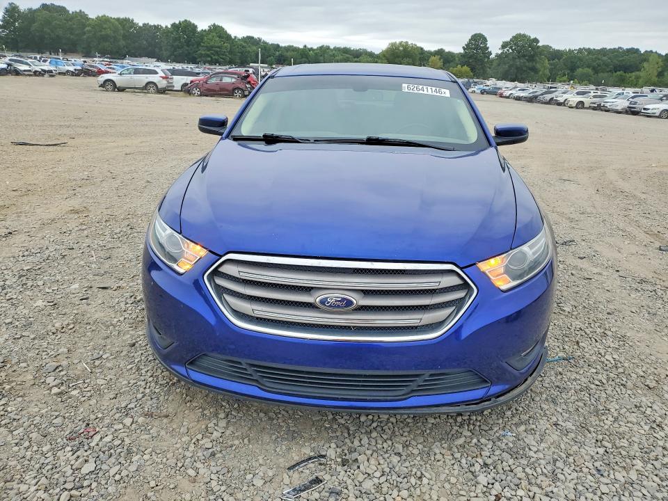 2015 Ford Taurus მანქანა იყიდება აუქციონზე, vin: 1FAHP2E82FG151968, აუქციონის ნომერი: 62641146