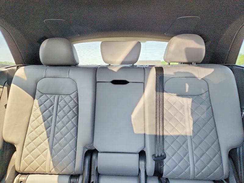 Продаж на аукціоні авто 2020 Audi Sq8, vin: WA1AWAF13LD024552, номер лоту: 60045486
