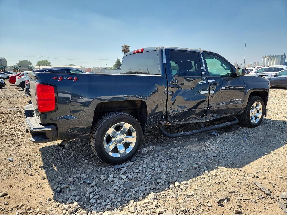 2018 Chevrolet Silverado მანქანა იყიდება აუქციონზე, vin: 3GCUKRER8JG293389, აუქციონის ნომერი: 60180076