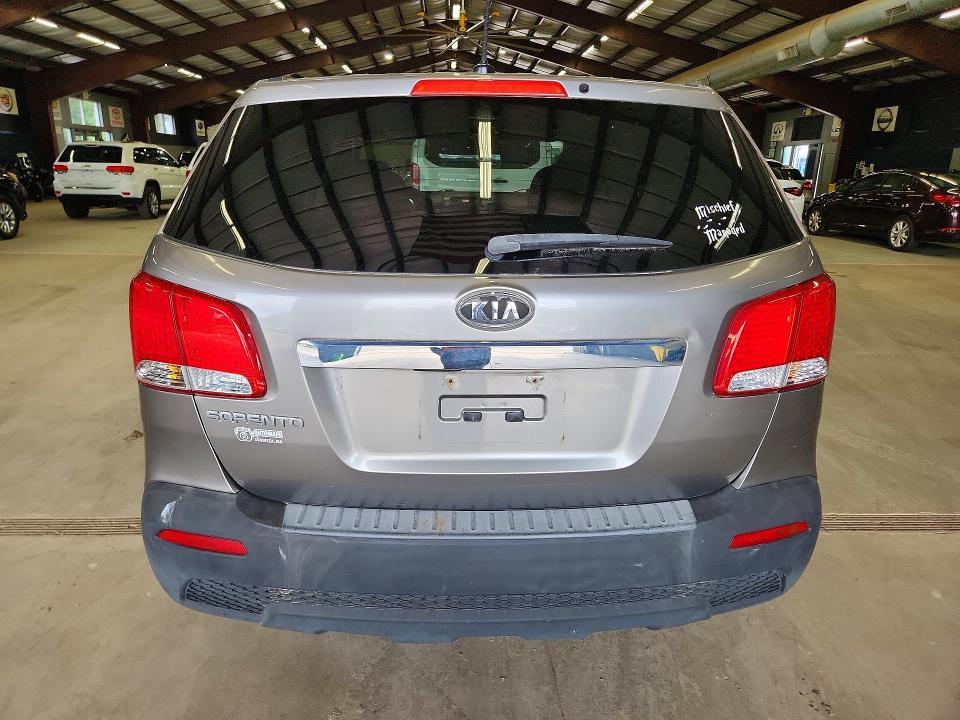 62386966 :رقم المزاد ، 5XYKT3A19DG355290 vin ، 2013 Kia Sorento مزاد بيع
