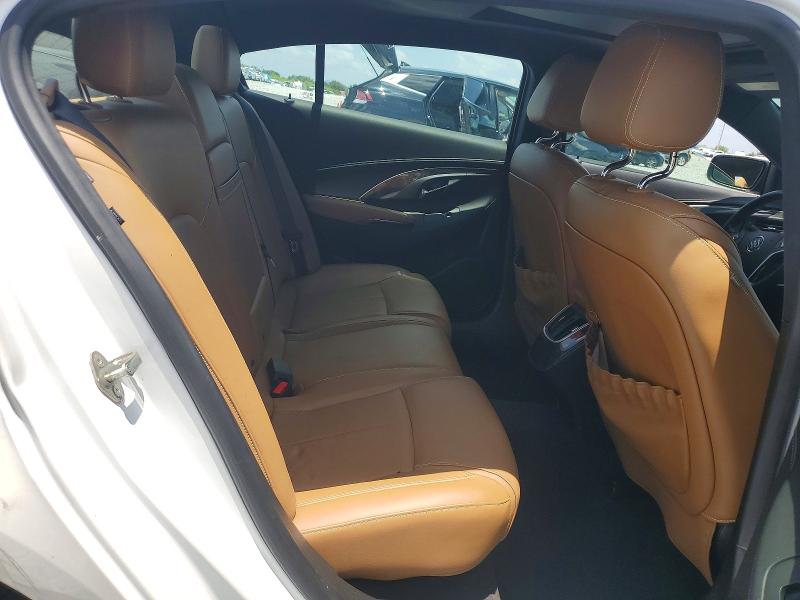 62070286 :رقم المزاد ، 1G4G45G35GF244455 vin ، 2016 Buick Lacrosse مزاد بيع
