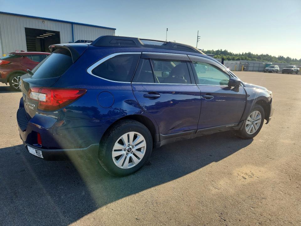 Продажа на аукционе авто 2015 Subaru Outback, vin: 4S4BSACC2F3265746, номер лота: 60002456