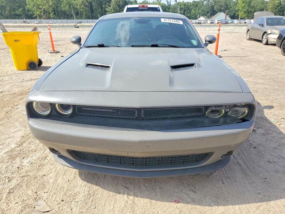 61721346 :رقم المزاد ، 2C3CDZAG3JH322215 vin ، 2018 Dodge Challenger مزاد بيع