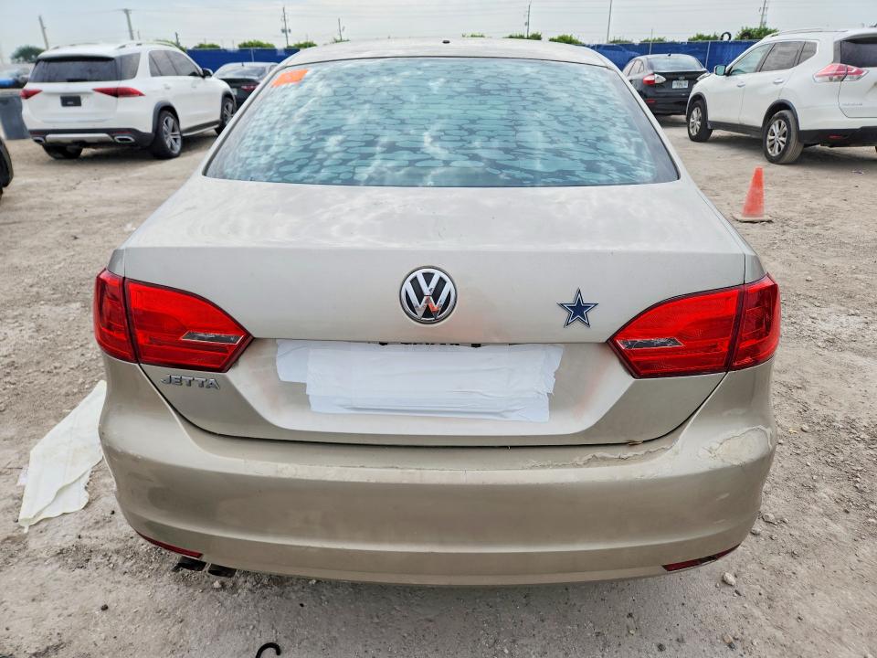 2014 Volkswagen Jetta მანქანა იყიდება აუქციონზე, vin: 3VW2K7AJ9EM323046, აუქციონის ნომერი: 61385276