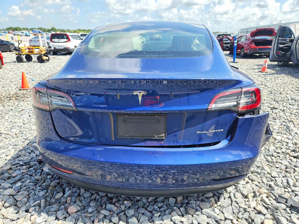 60357016 :رقم المزاد ، 5YJ3E1EB9NF233172 vin ، 2022 Tesla Model 3 مزاد بيع