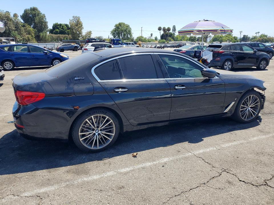 Продажа на аукционе авто 2018 Bmw 530e, vin: WBAJA9C52JB033971, номер лота: 62206766