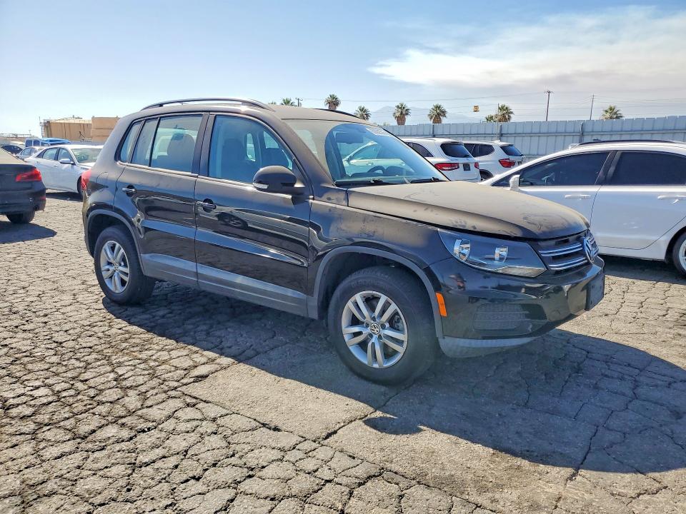 Продажа на аукционе авто 2016 Volkswagen Tiguan, vin: WVGAV7AX8GW518970, номер лота: 60892576
