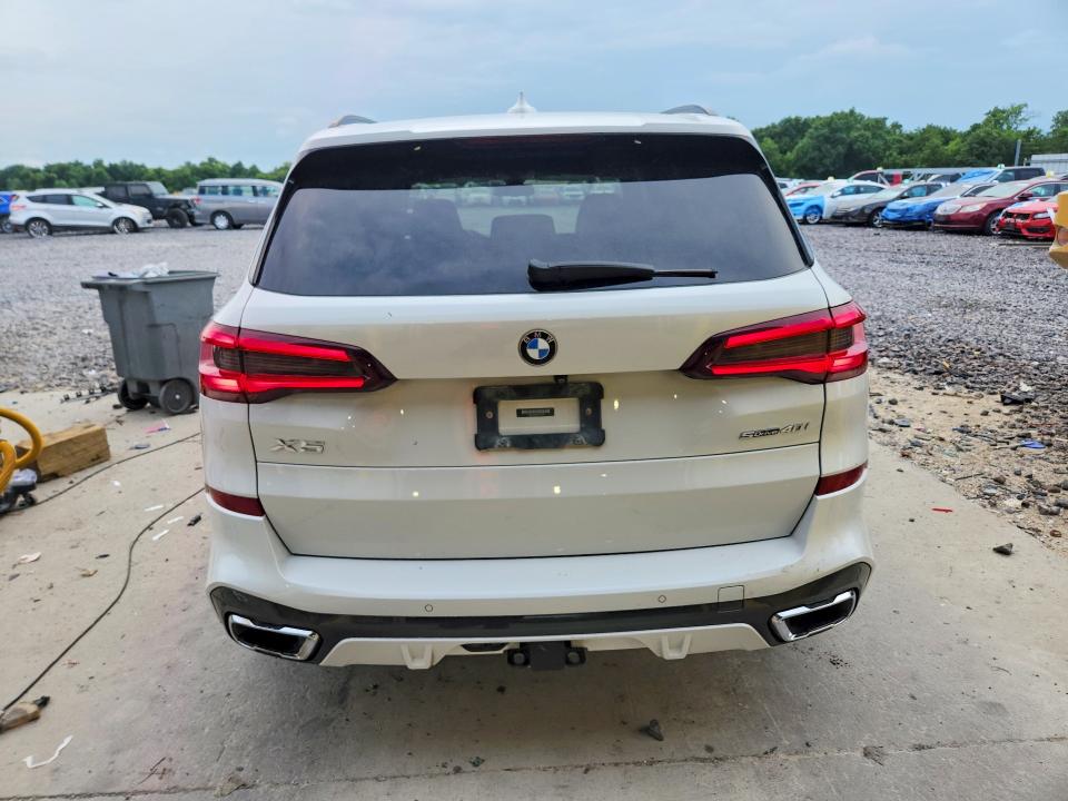 61547266 :رقم المزاد ، 5UXCR4C06M9F75244 vin ، 2021 Bmw X5 مزاد بيع