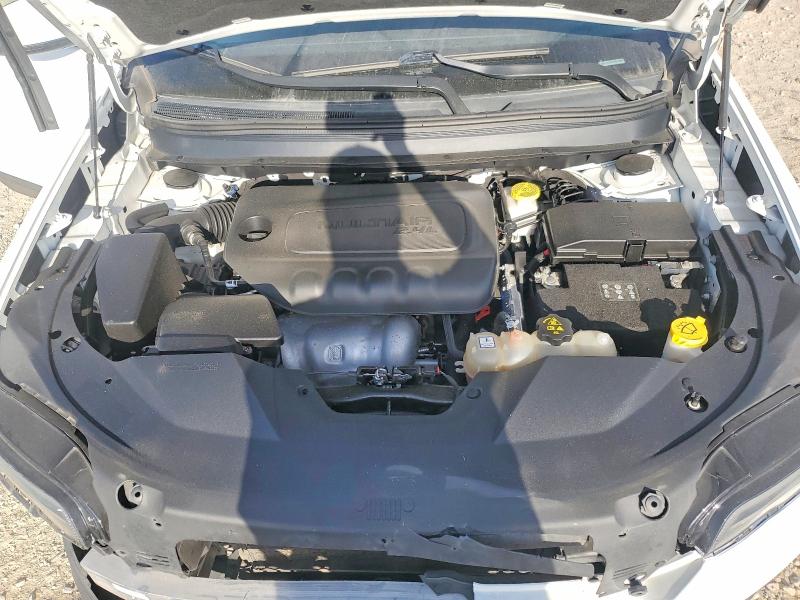59302406 :رقم المزاد ، 1C4PJLLB8KD384230 vin ، 2019 Jeep Cherokee مزاد بيع