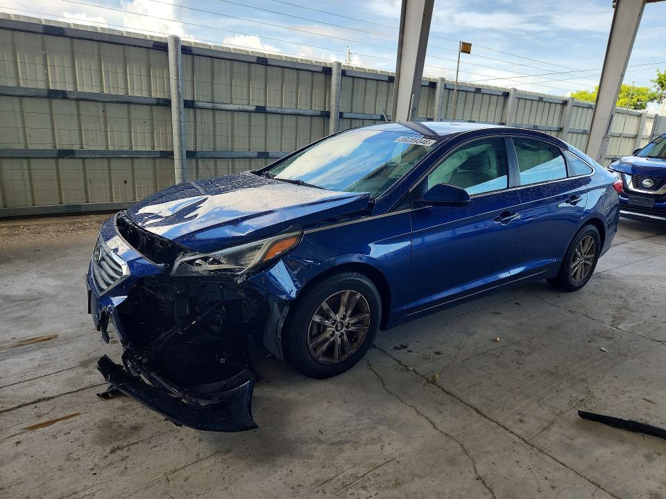 2015 Hyundai Sonata მანქანა იყიდება აუქციონზე, vin: 5NPE24AF7FH232343, აუქციონის ნომერი: 59289346