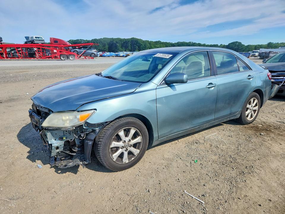 61735526 :رقم المزاد ، 4T4BF3EK3BR119581 vin ، 2011 Toyota Camry مزاد بيع
