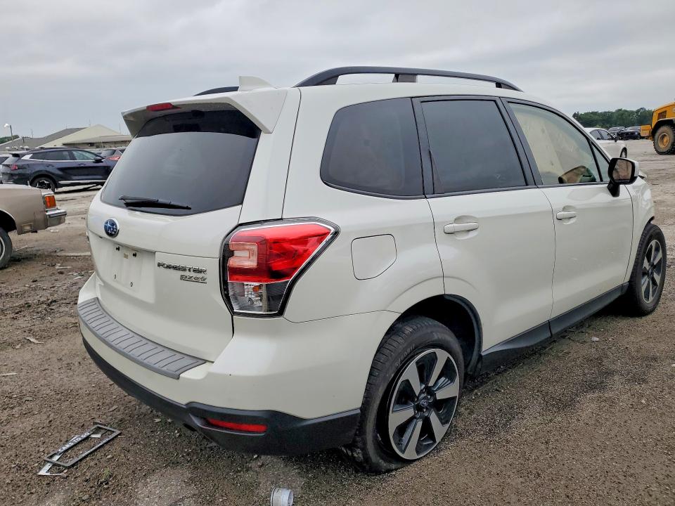 Aukcja sprzedaży 2017 Subaru Forester, vin: JF2SJAGC3HH585750, numer aukcji: 62685926