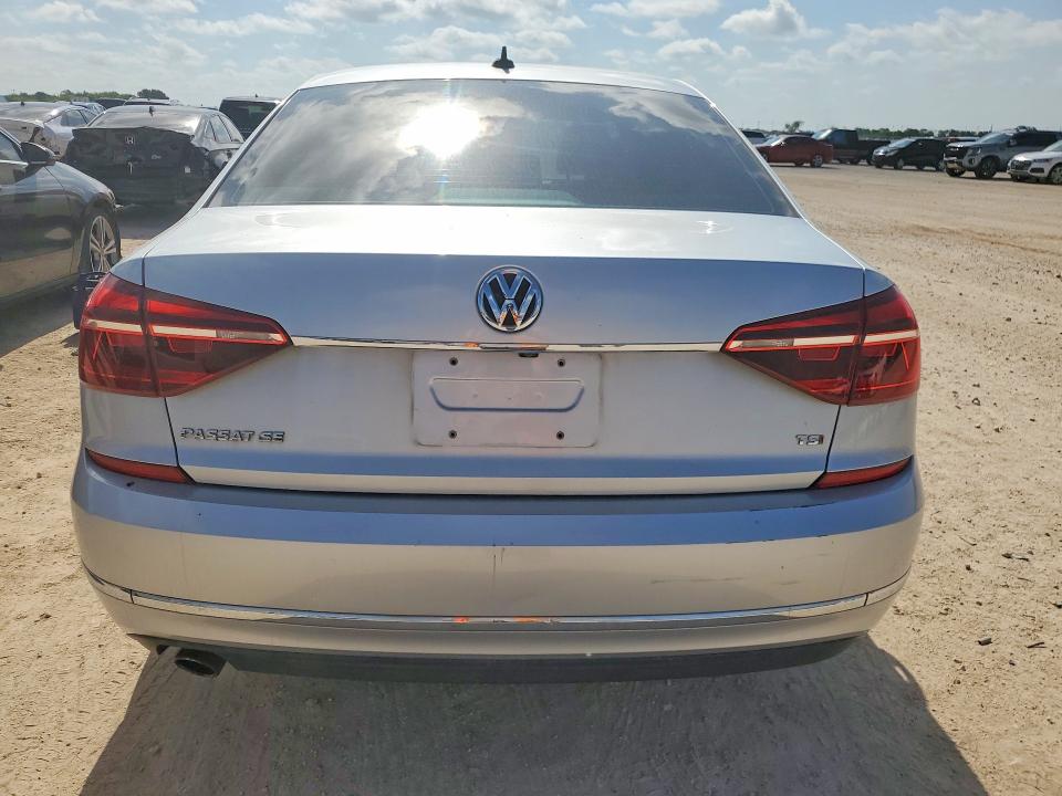 2017 Volkswagen Passat მანქანა იყიდება აუქციონზე, vin: 1VWBT7A33HC066728, აუქციონის ნომერი: 62620306