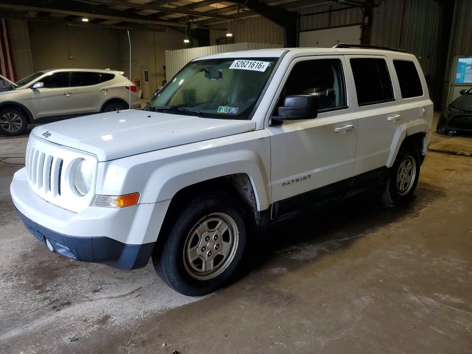 62621616 :رقم المزاد ، 1J4NT1GA4BD285647 vin ، 2011 Jeep Patriot مزاد بيع