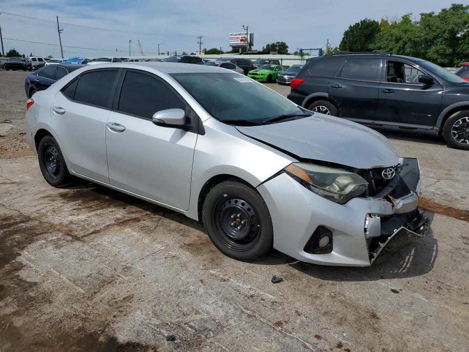 62516186 :رقم المزاد ، 5YFBURHEXFP215496 vin ، 2015 Toyota Corolla مزاد بيع