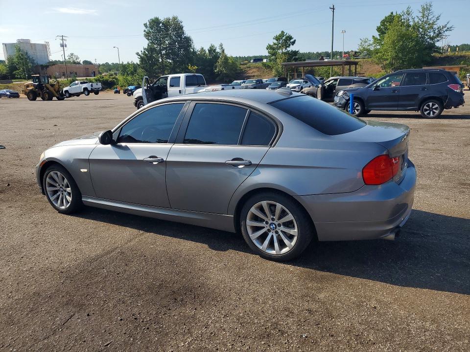 2011 Bmw 328 მანქანა იყიდება აუქციონზე, vin: WBAPH7C56BE723572, აუქციონის ნომერი: 61425136