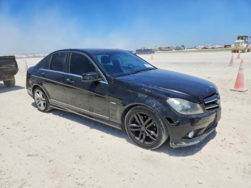 60028386 :رقم المزاد ، WDDGF4HB6DR268309 vin ، 2013 Mercedes-benz C مزاد بيع