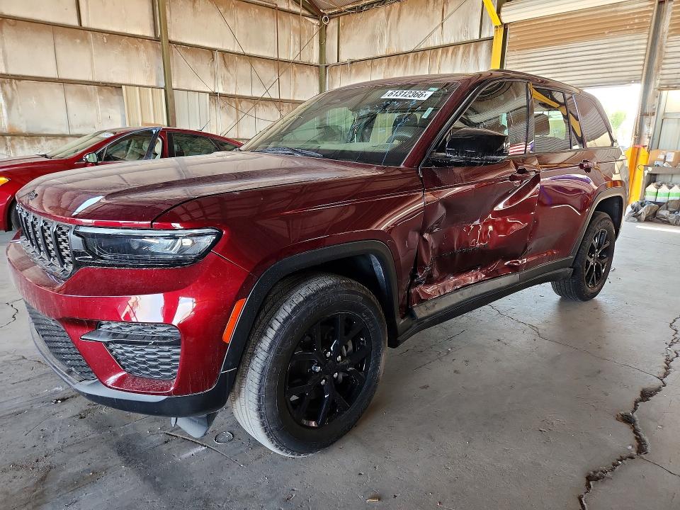 Auction sale of the 2025 Jeep Grand Cherokee, vin: 1C4RJHAGXSC273561, lot number: 61312366