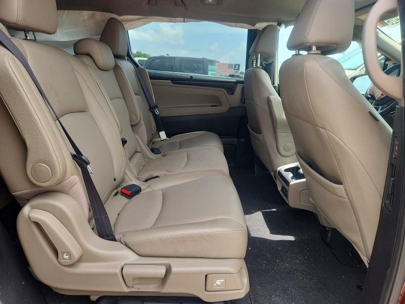 60186926 :رقم المزاد ، 5FNRL6H7XJB035277 vin ، 2018 Honda Odyssey مزاد بيع