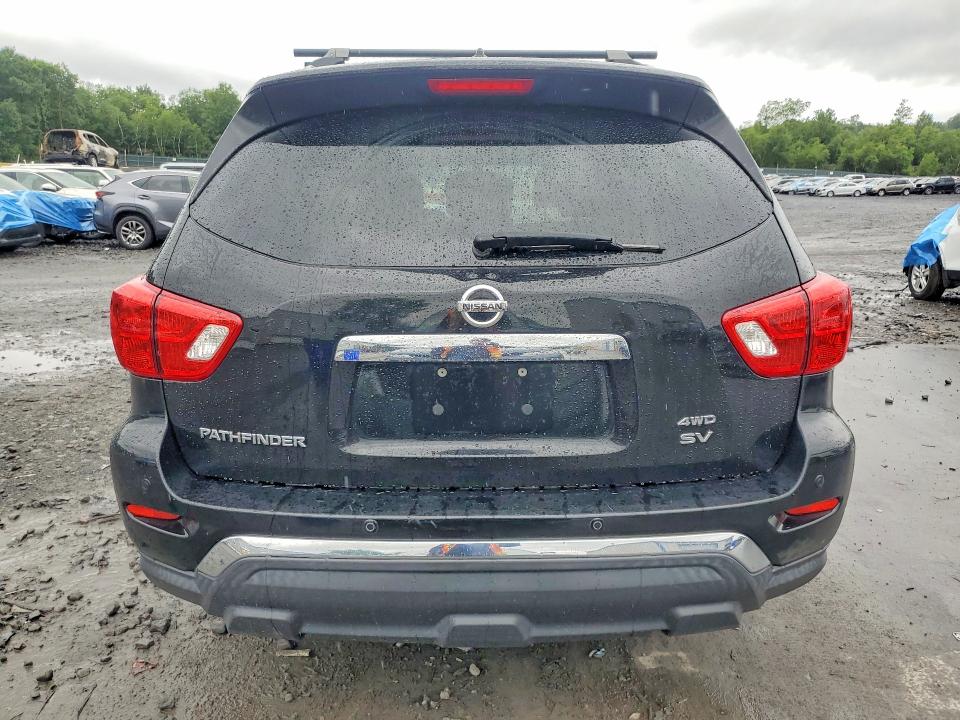 59653306 :رقم المزاد ، 5N1DR2MM9HC623896 vin ، 2017 Nissan Pathfinder مزاد بيع