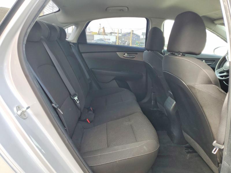 60516186 :رقم المزاد ، 3KPF24AD7KE048909 vin ، 2019 Kia Forte مزاد بيع