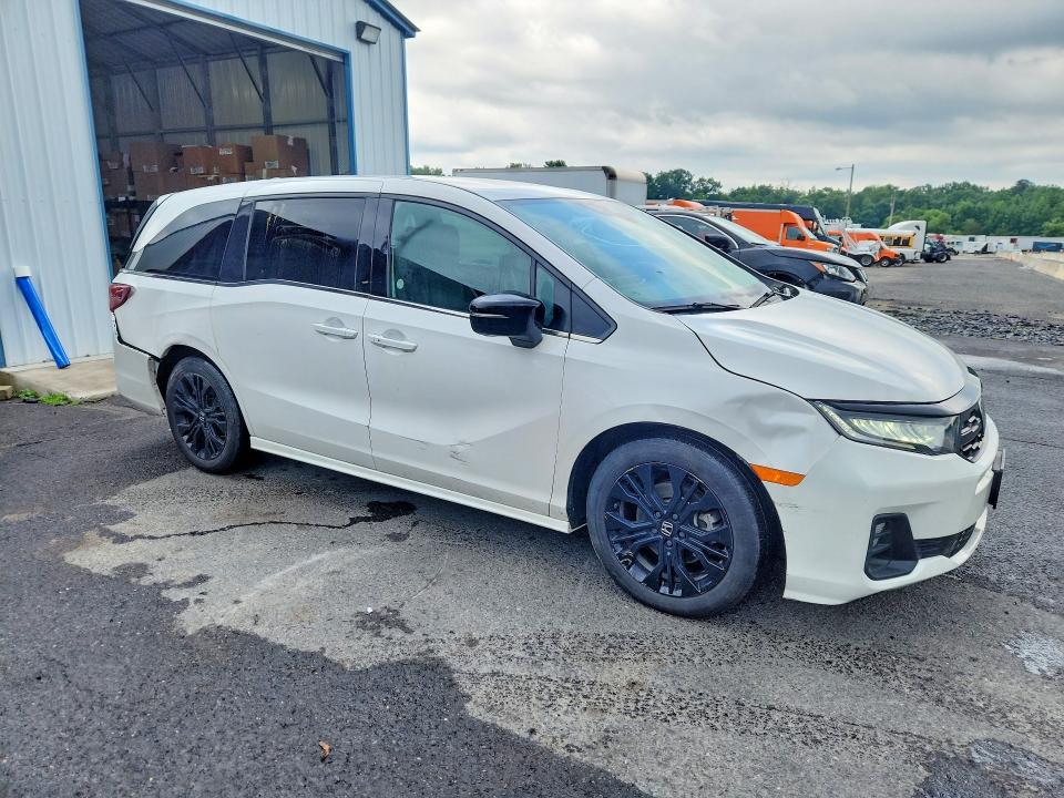 2025 Honda Odyssey მანქანა იყიდება აუქციონზე, vin: 5FNRL6H70SB056172, აუქციონის ნომერი: 60561446