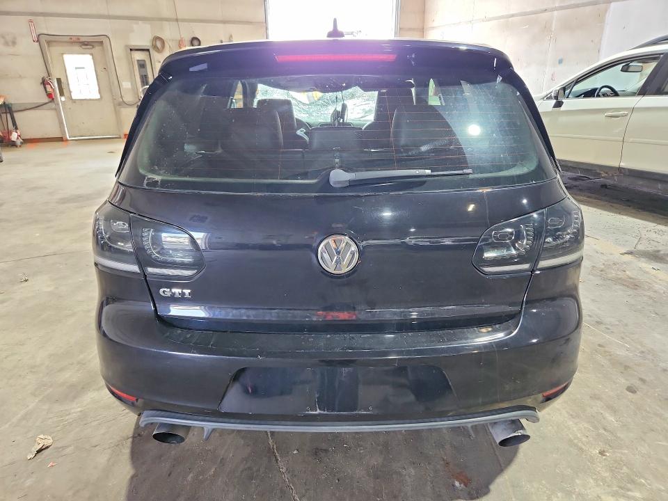 2011 Volkswagen Gti მანქანა იყიდება აუქციონზე, vin: WVWEV7AJXBW013300, აუქციონის ნომერი: 59579016