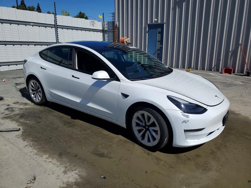 60687096 :رقم المزاد ، 5YJ3E1EA7PF460032 vin ، 2023 Tesla Model 3 مزاد بيع