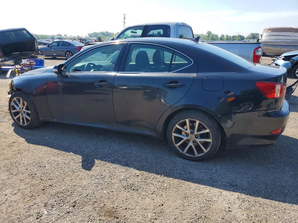 60669966 :رقم المزاد ، JTHCF5C28D5061352 vin ، 2013 Lexus Is مزاد بيع