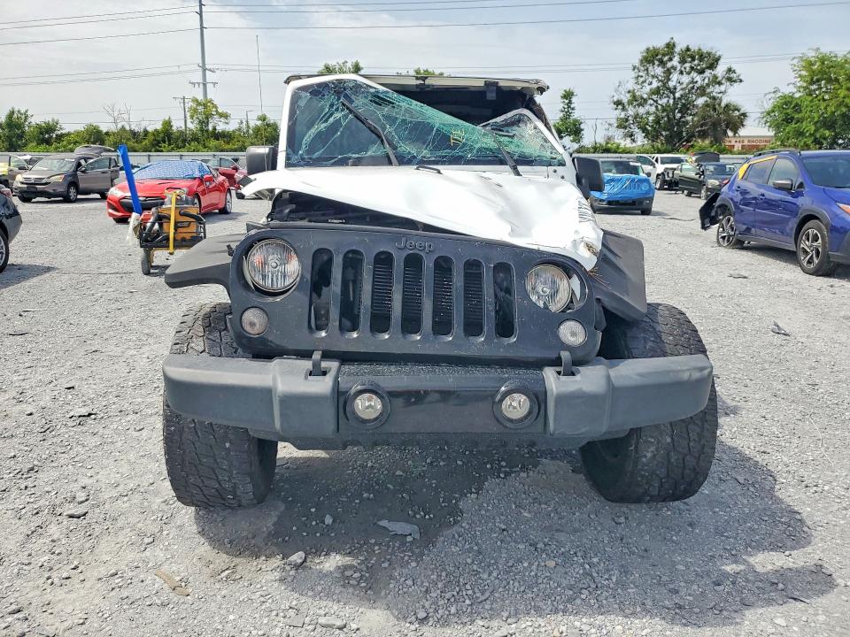 60755476 :رقم المزاد ، 1C4AJWAG2GL209958 vin ، 2016 Jeep Wrangler مزاد بيع
