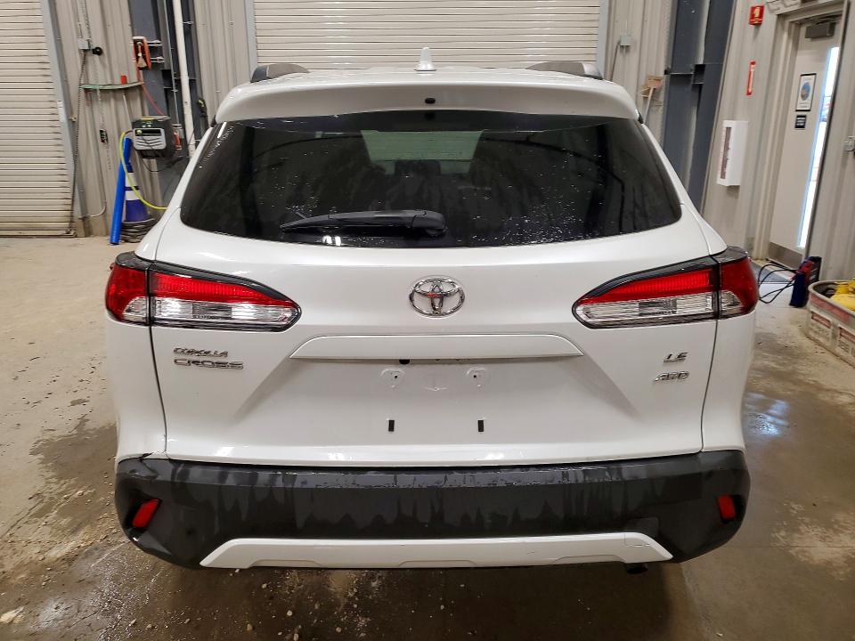 2022 Toyota Corolla Cross მანქანა იყიდება აუქციონზე, vin: 7MUCAABG8NV039004, აუქციონის ნომერი: 59985406