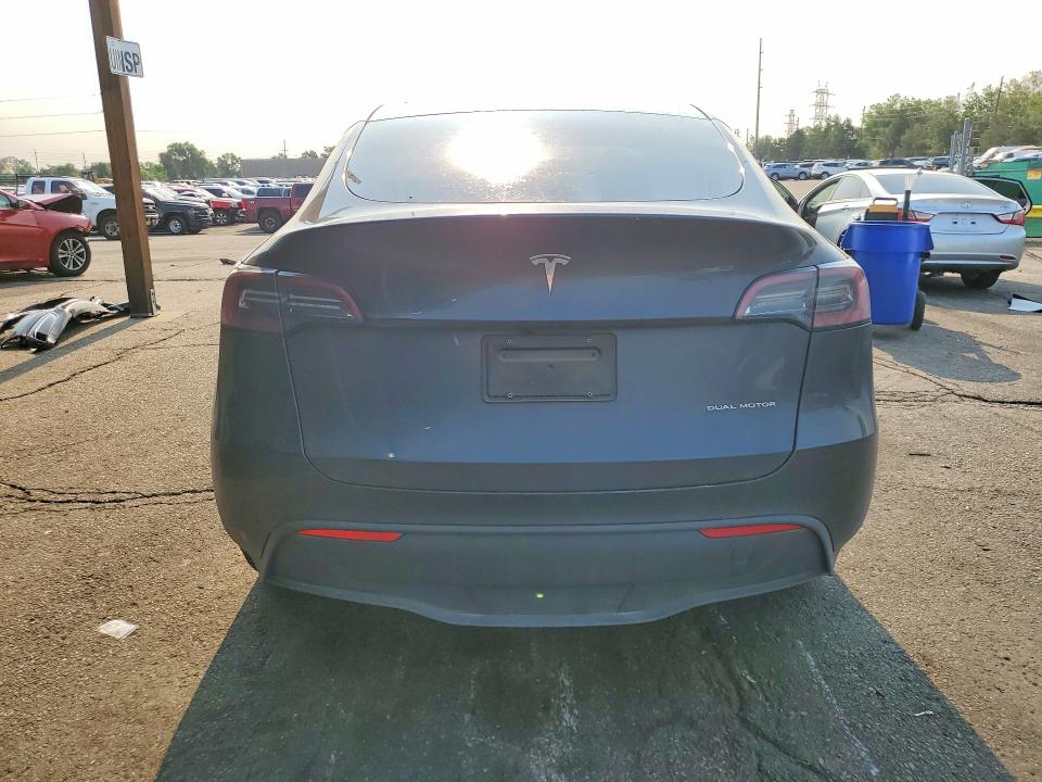 59979176 :رقم المزاد ، 7SAYGDEE4RF075361 vin ، 2024 Tesla Model Y مزاد بيع