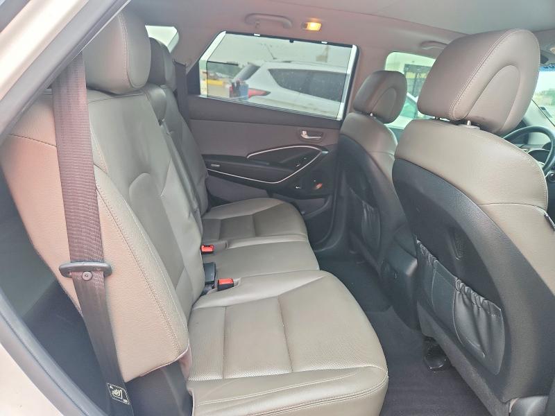 2017 Hyundai Santa Fe მანქანა იყიდება აუქციონზე, vin: KM8SR4HFXHU218316, აუქციონის ნომერი: 63391706